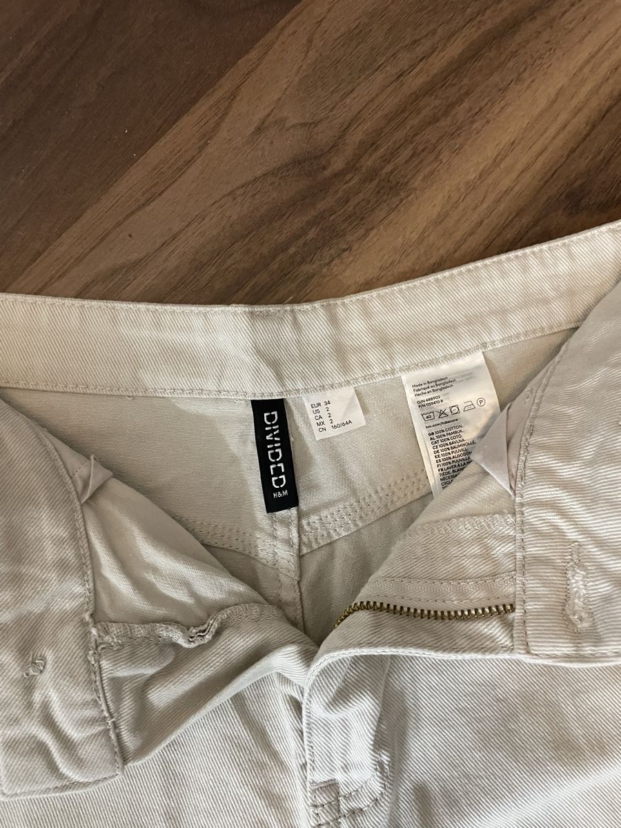 H&M Jeans: Damen Hose Gr.34 H&M – Nuovo (secondo la descrizione) da Bettlach venduto da A-M 1