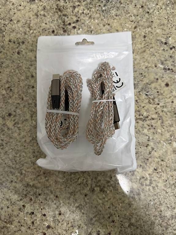 Cavi: 2× USB-C auf USB-C Ladekabel – Usato da Zürich venduto da meti1975 1
