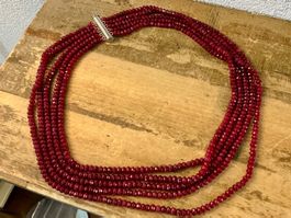 SEHR SCHÖNES COLLIER RUBINE GESCHLIFFEN, 69 GR