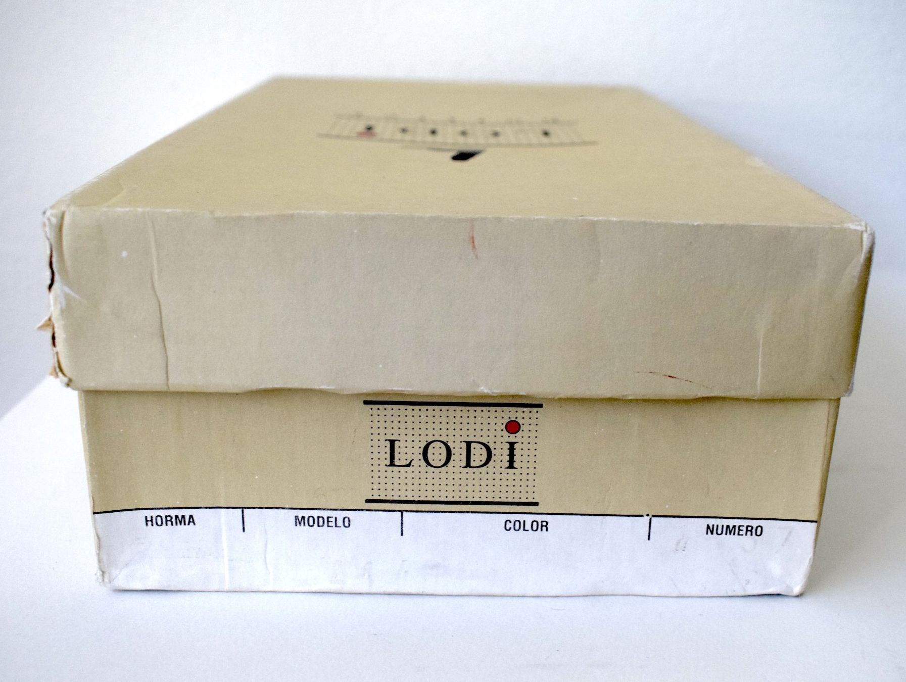 Scarpe da donna: LODI 37 Wildleder TOP Halbschuhe Leder – Usato da Dulliken venduto da ichwettichhett 9