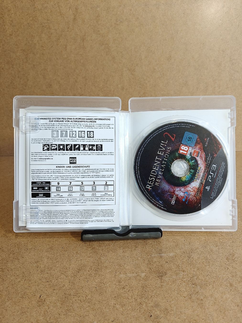 Sony Giochi: Resident Evil Revelations 2 PS3 Spiel – Usato da Luzern venduto da MWi_9xw5 1
