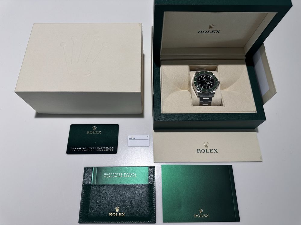Rolex Submariner Starbucks 126610LV Gekauft bei Bucherer (Neu