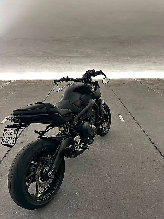 Yamaha Strada: YAMAHA MT 09 2020 – Usato da Grabs venduto da Piter98 1