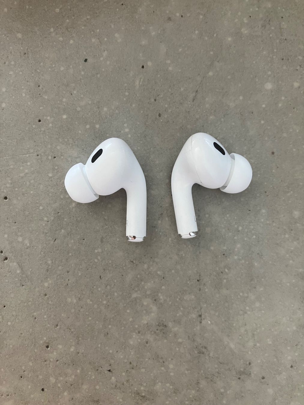 Apple Cuffie: APPLE Air Pods Pro 2 – Usato da Lausanne venduto da mr.v 7