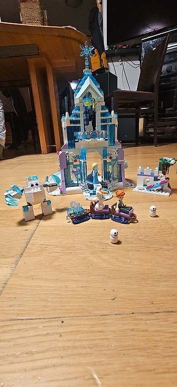 Spielzeuge: Lego 43172-Elsas magischer Eispalast – Gebraucht aus Oberbalm von Drake60 1