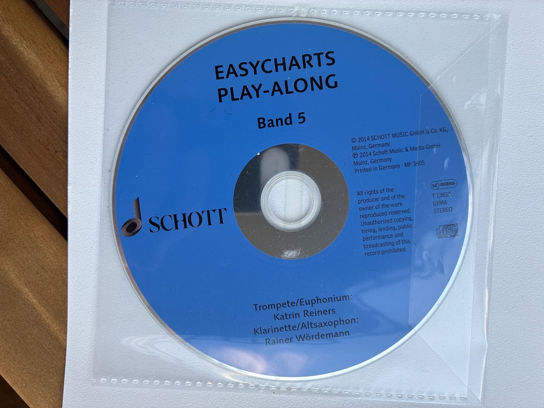 Bücher: EasyCharts Play-Along 5 Notenbuch mit CD – Gebraucht aus Guntershausen von Gloominati 2