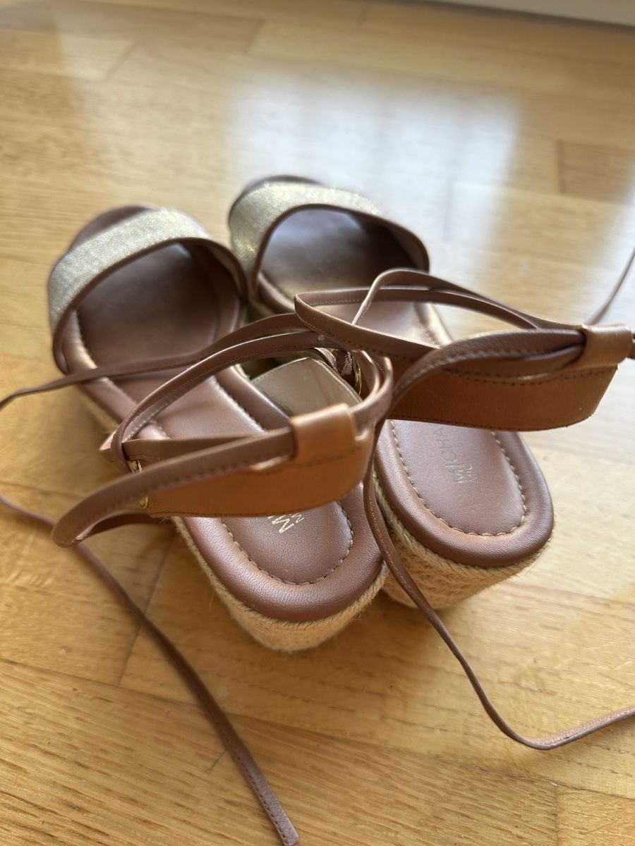 Michael Kors Scarpe da donna: Michael Kors Sandalen, Grösse 38 – Nuovo e nell'imballaggio originale da Olten venduto da sar_zs6d 1