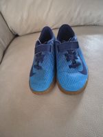 Nike Hallenschuhe, Grösse 32, Top Zustand für den Winter!
