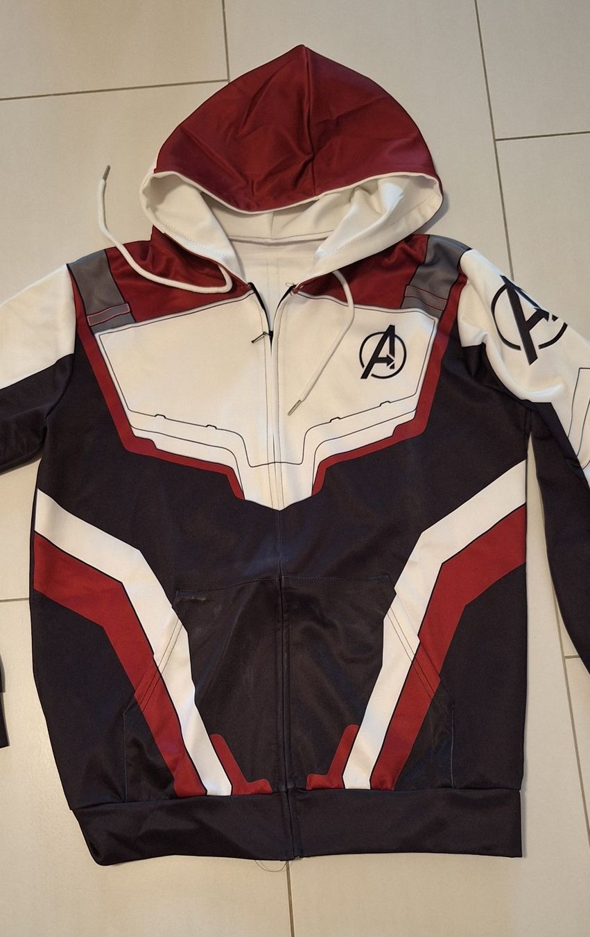 Pullover & Sweatshirts: Marvel Avengers Kapuzenjacke – Gebraucht aus Richterswil von uscars 1