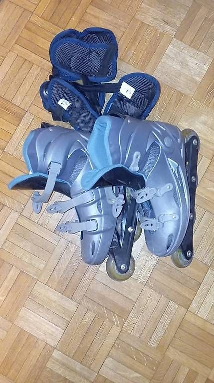 Pattini in linea & Pattini a rotelle: Roller Taille 42 vendu avec protections  – Nuovo e nell'imballaggio originale da Thônex venduto da baptistela 1