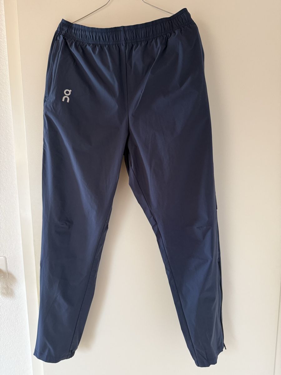 Pantalons: On Hose Neu – Neuf avec emballage d'origine à Jegenstorf par mammut02 2