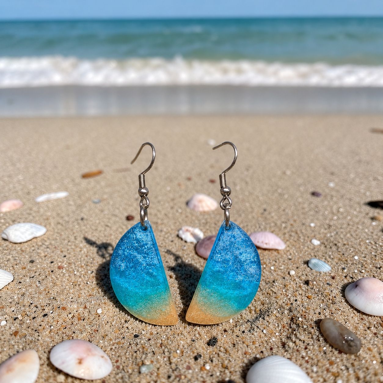 Boucles d'oreille: Moonfire Crescent – Epoxy Resin Ohrringe – Neuf (Voir description) à Luzern par thomasdj