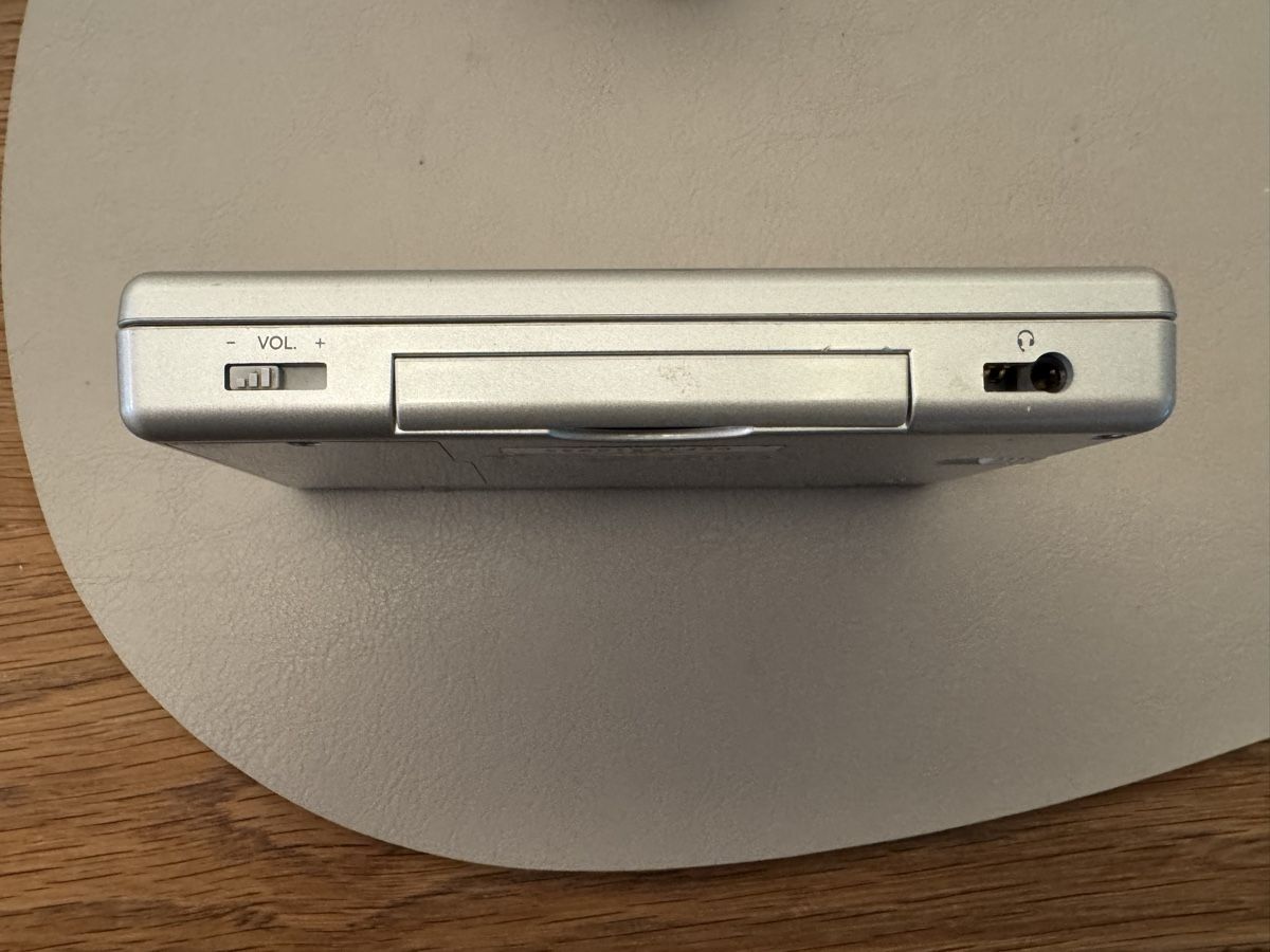 Nintendo Console: Nintendo DS Lite – Usato da Adliswil venduto da Busys 4