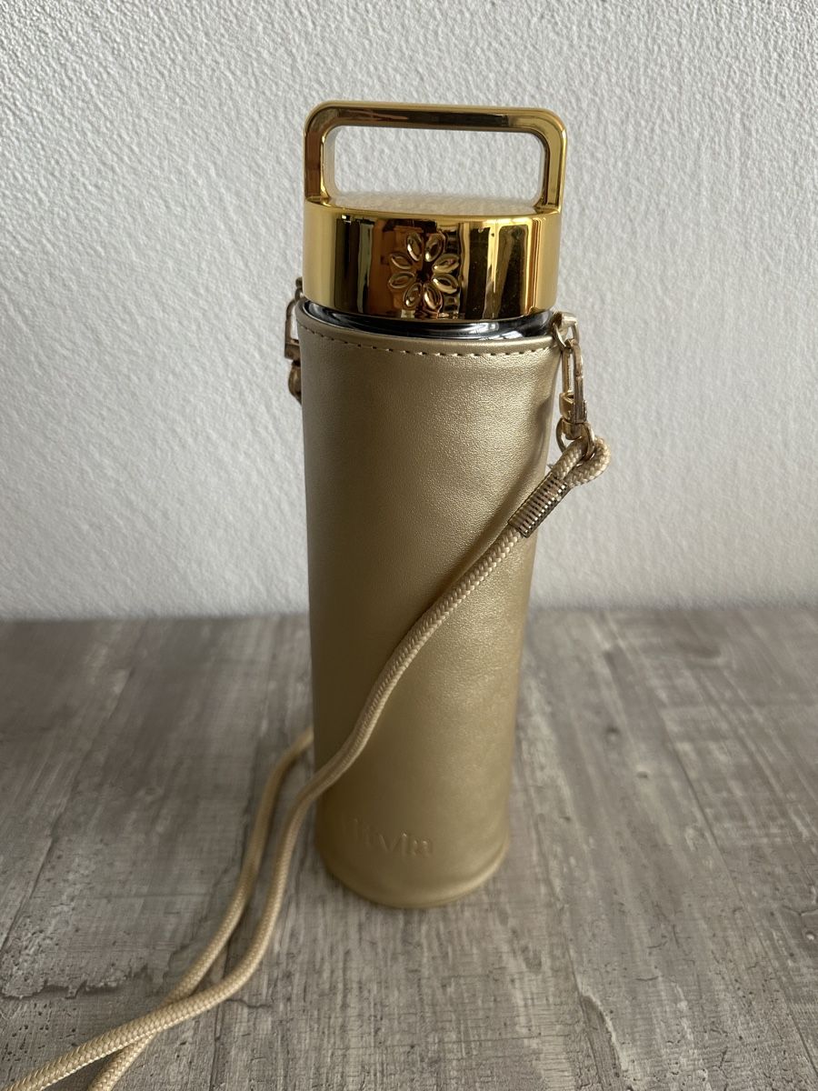 Borracce & Thermos: Schöne Teeflasche mit Hülle & Strainer, Gold, neu – Nuovo (secondo la descrizione) da Chur venduto da a02000s 1