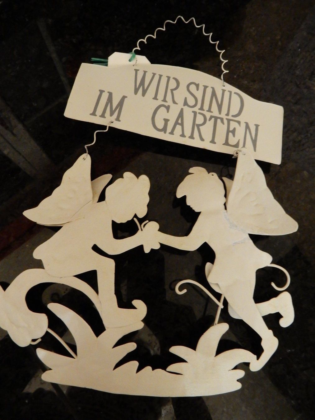 Insegne: Fee: Blechschild Schild 'Wir sind im Garten' shabby chic NEU – Nuovo e nell'imballaggio originale da Jona venduto da simongarden 2