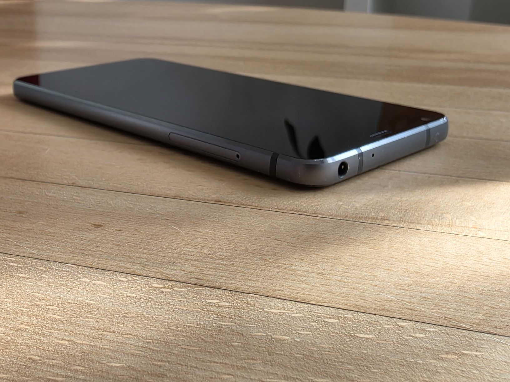 LG Telefoni cellulari / Smartphones: LG G6 – Usato da Bern venduto da Enya1 6