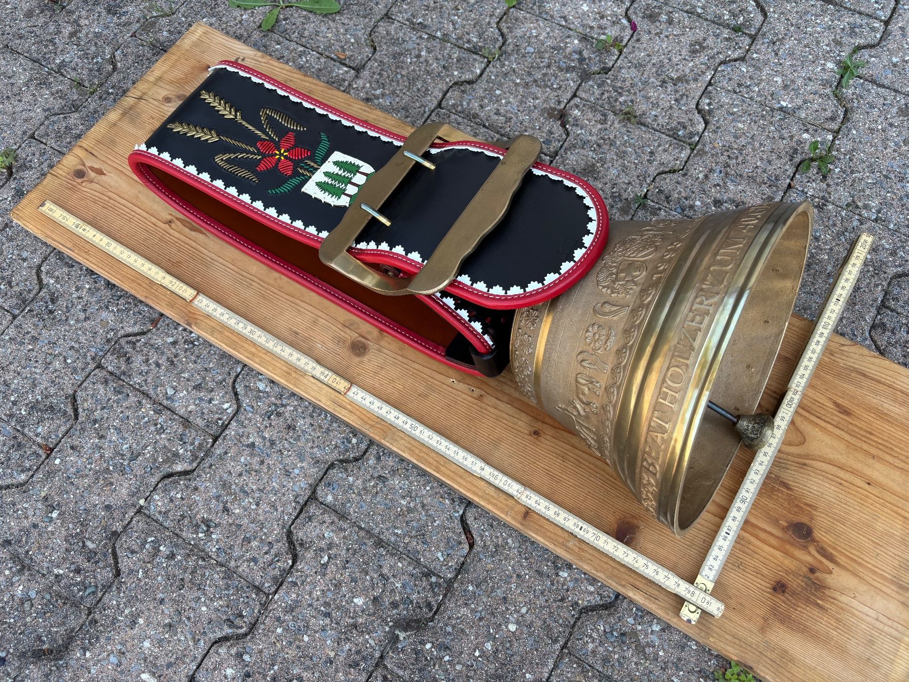 Campanacci mucche: sehr schöne Glocke Gusset Uetendorf – Usato da Feldbach venduto da Fea1 9