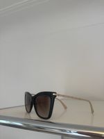 Valentino Garavani Ruckstud Spike Sonnenbrille Rosa