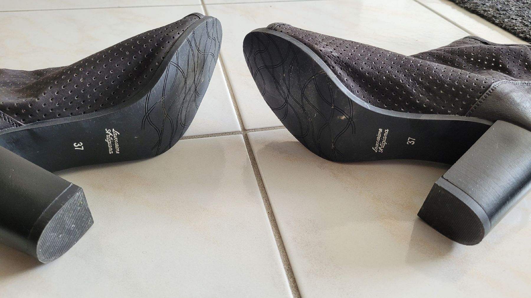Scarpe da donna: Sommer-Stiefelette / Pumps – Nuovo (secondo la descrizione) da Linthal venduto da Mhexli 2