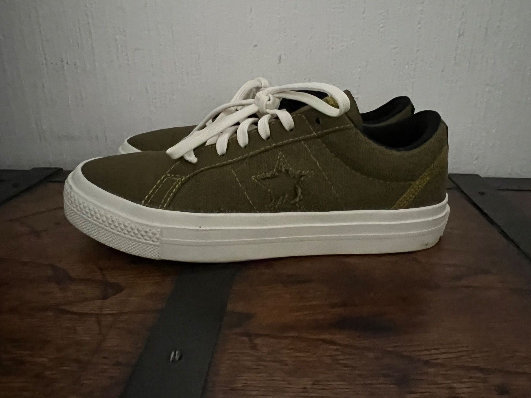 Converse Chaussures femmes: Converse sneakers – D'occasion à Lausanne par dia_xs9l 2