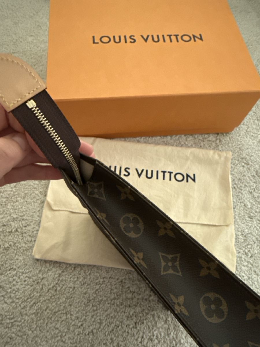 Louis Vuitton Custodie per cosmetici: Louis Vuitton toiletry pouch 26  – Nuovo e nell'imballaggio originale da Zürich venduto da ken_n7dn 9