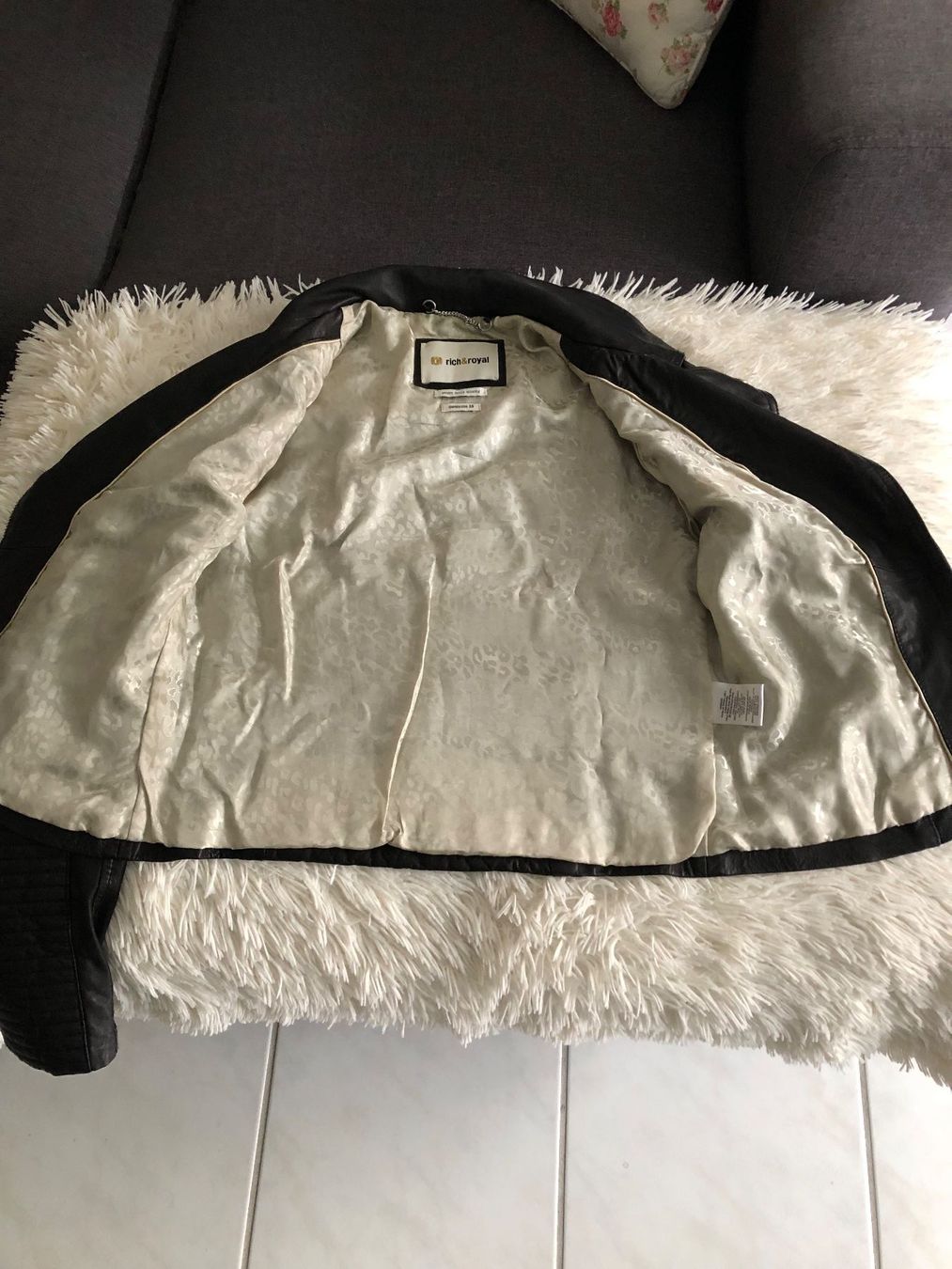 Rich & Royal Giacche: Rich&Royal Lederjacke Gr. 38 schwarz – Usato da Hittnau venduto da JD-OE 9