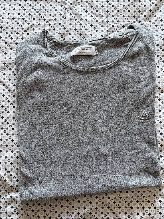 Pullover & Sweatshirts: Eleven Paris - pull gris fin taille M – Gebraucht aus Geneve von tom_d7f8