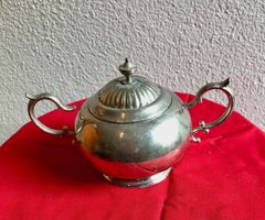 ANCIEN SUCRIER
