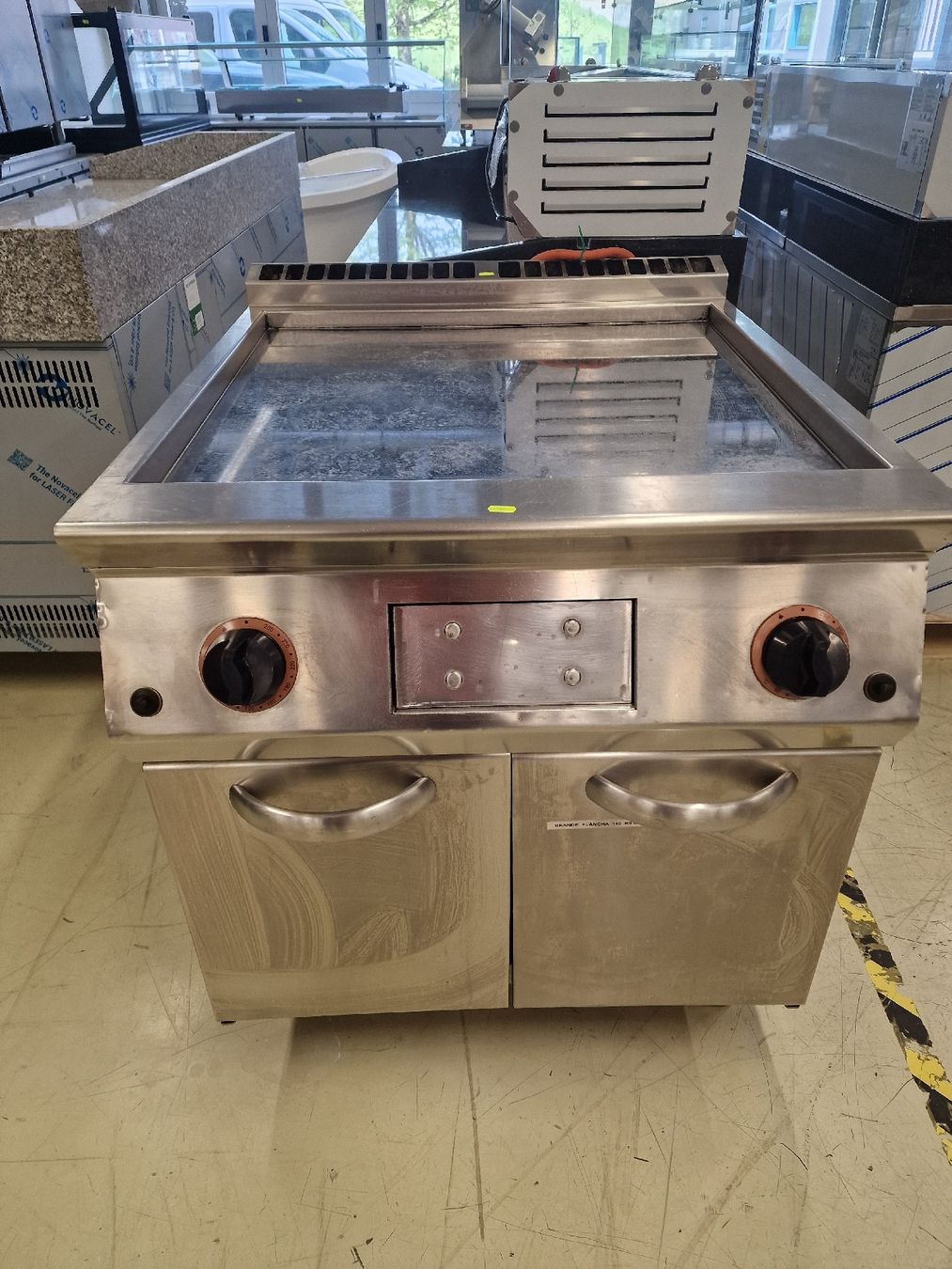 Griglie: Gas Grill – Usato da Niederwangen BE venduto da HasGastrobedarf 2