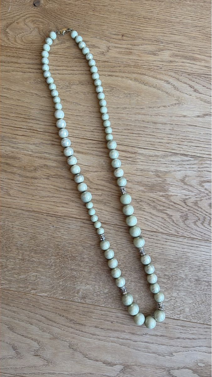 Catenine: Beautiful Beaded Necklace light green – Usato da Gockhausen venduto da van_82kh 1