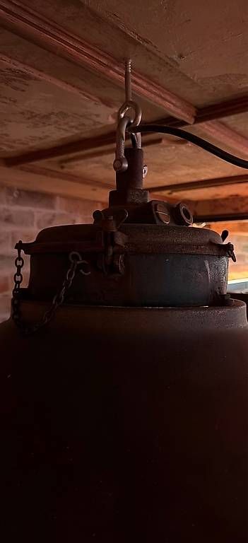 Kronleuchter & Deckenlampen: Industrie Hängelampe – Gebraucht aus Flawil von KeJuNe 2