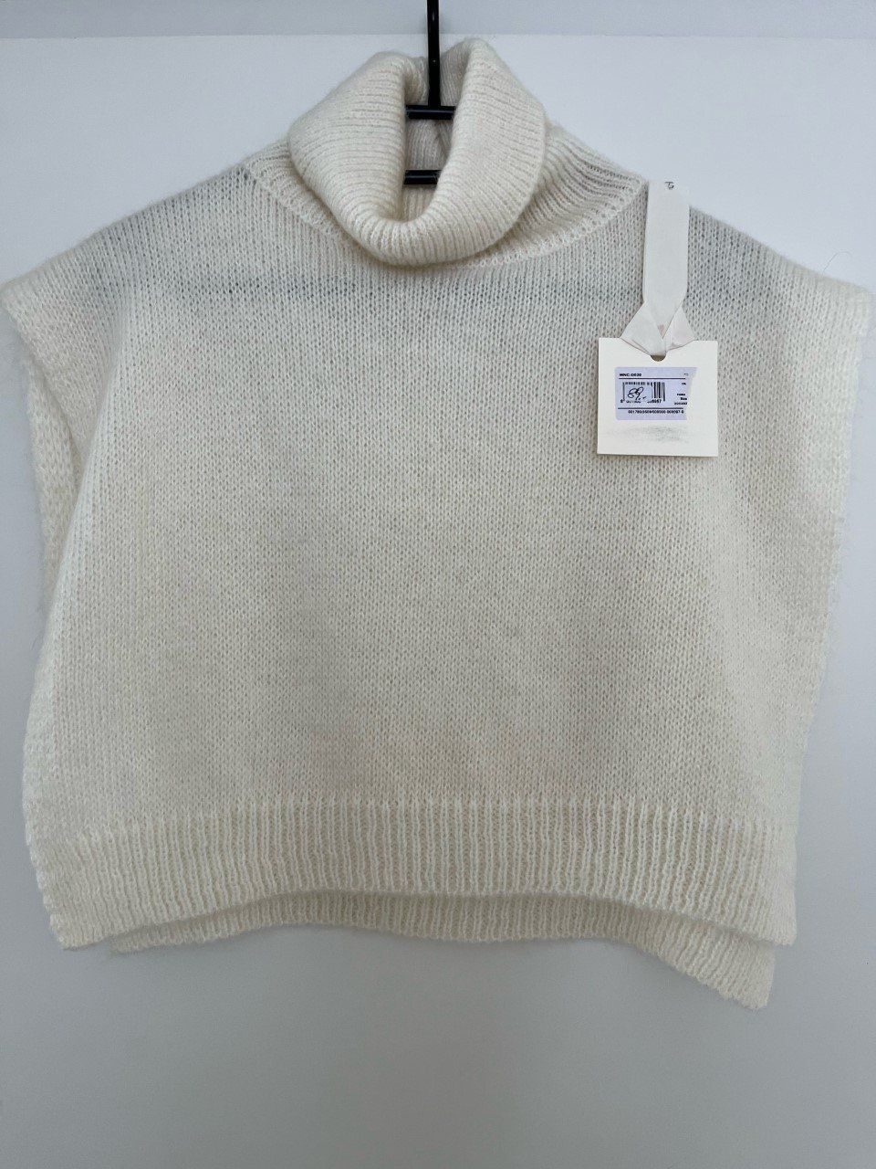 Altro in Moda donna: Kurzer Rollkragen Poncho, One Size, Farbe beige – Nuovo (secondo la descrizione) da Triesen venduto da dardaleni