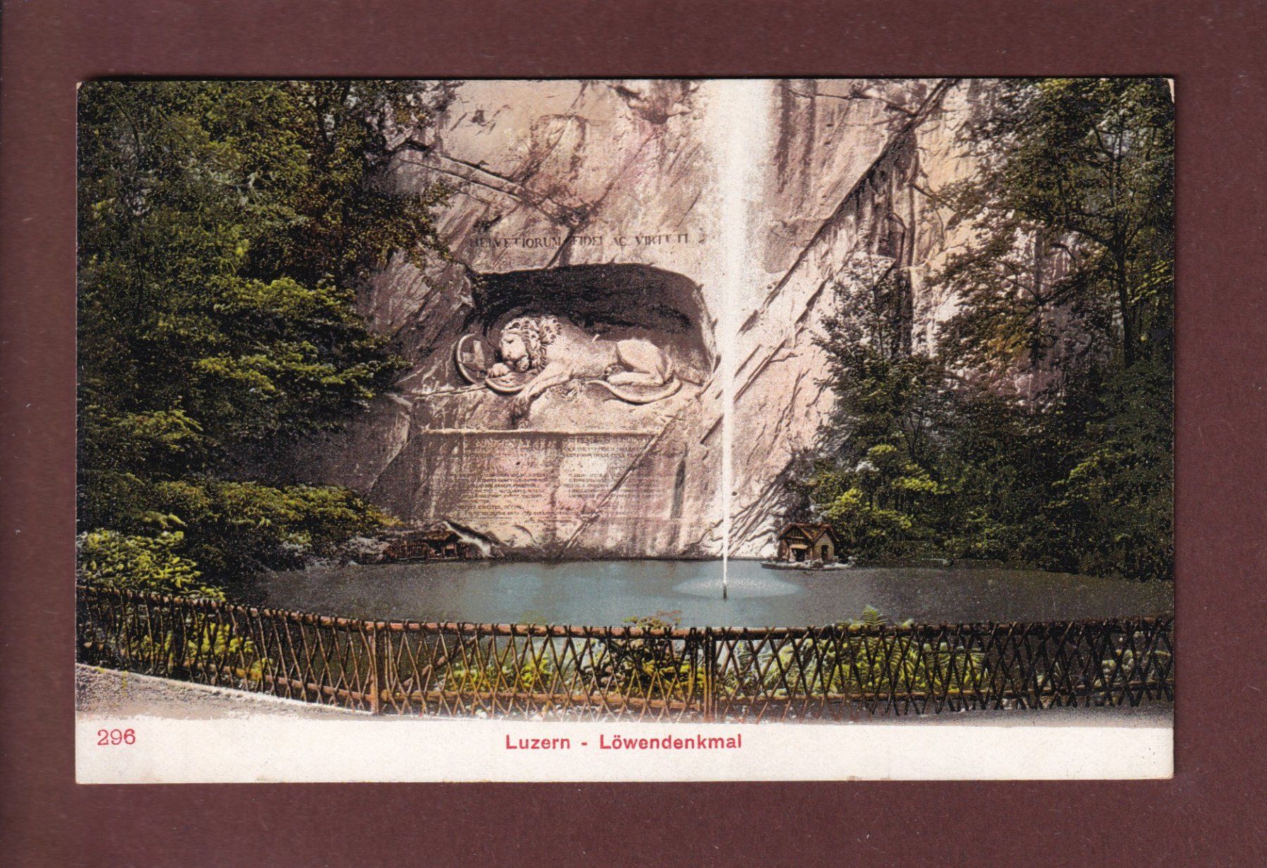 Cartoline postali: LUZERN - LÖWENDENKMAL – Usato da Pully venduto da nicecards