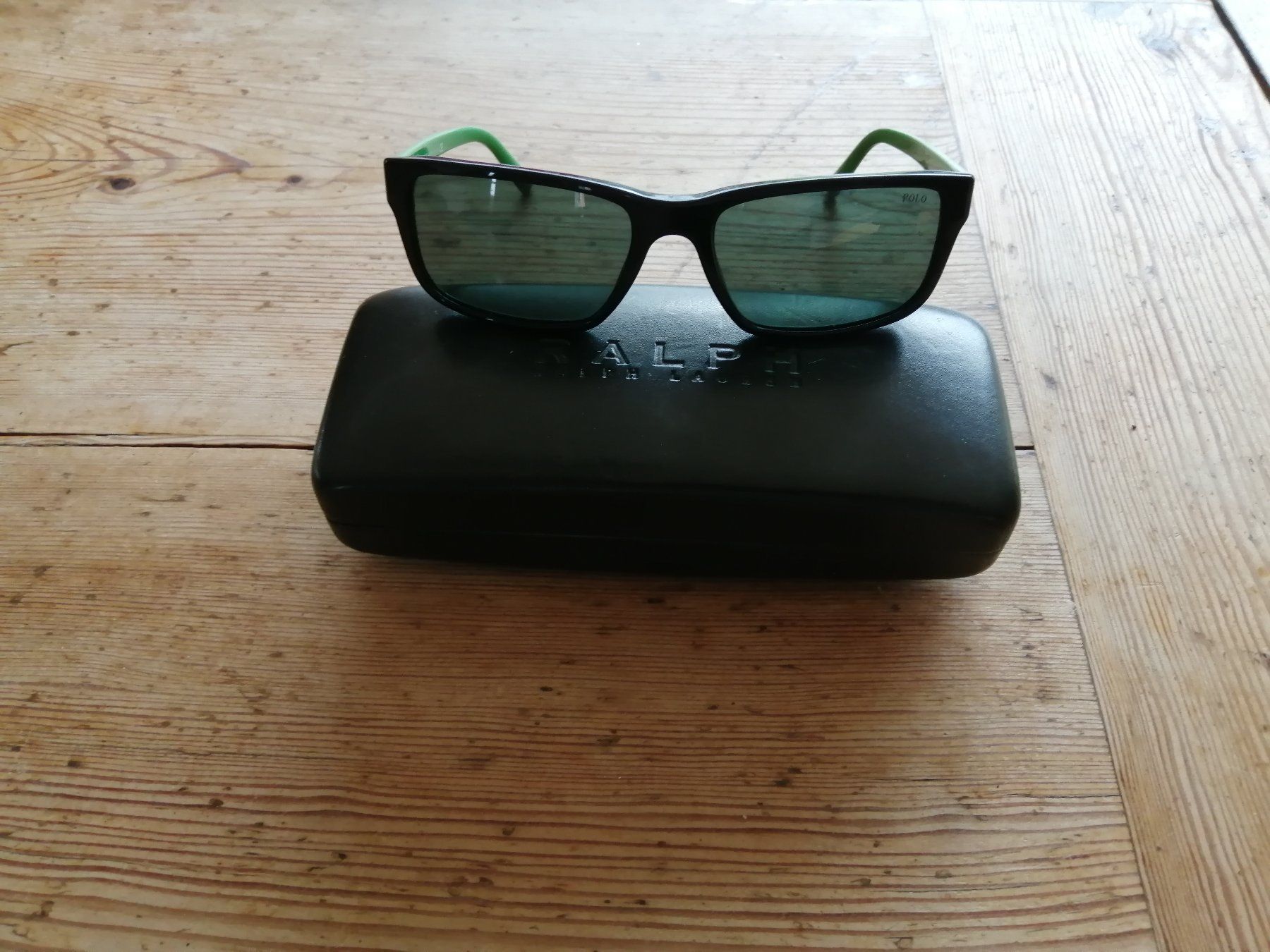 Ralph Lauren Brillen & Gläser: Ralph Lauren Sonnenbrille – Gebraucht aus Derendingen von Jerome063