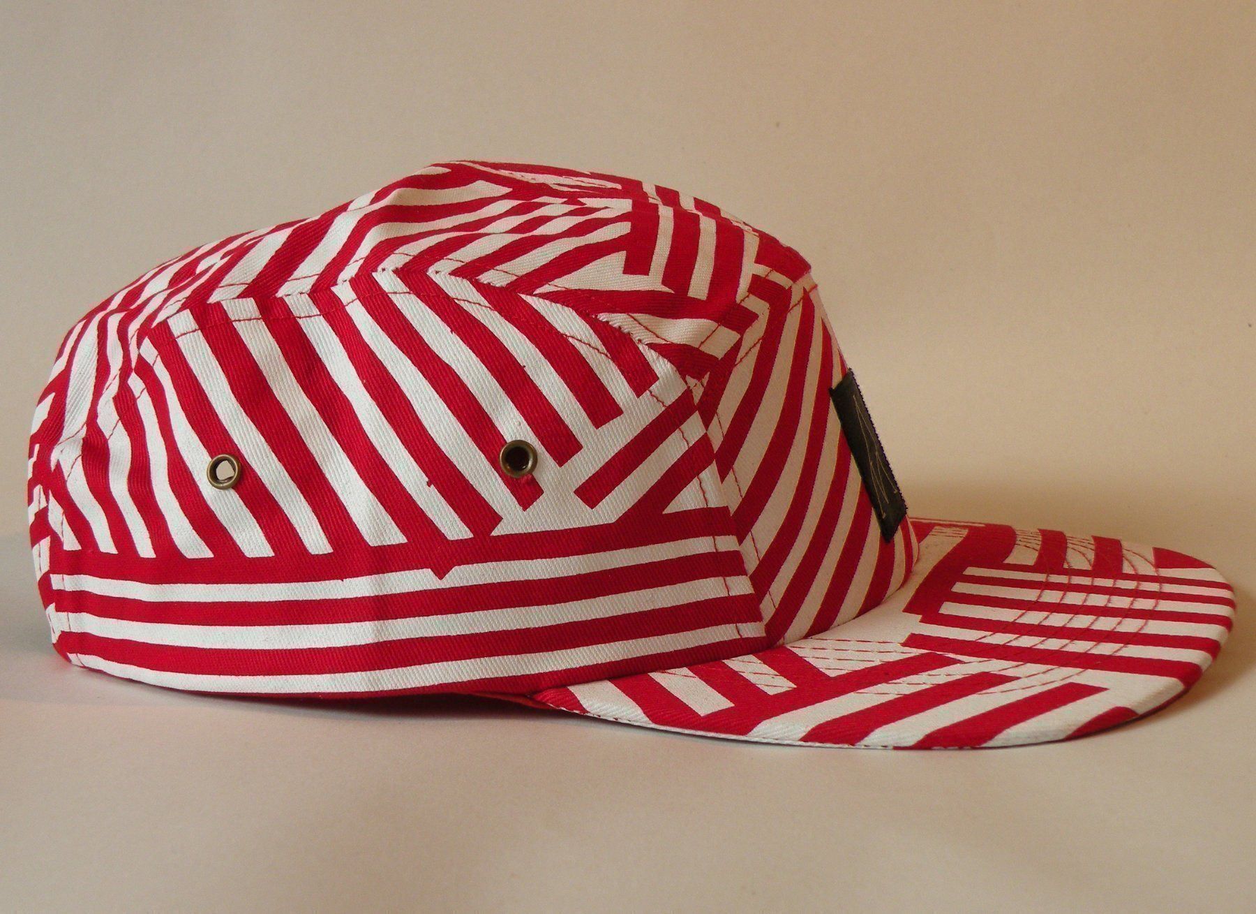 Copricapi, berretti & cappellini: 5-Panel Cap von We Are V – Nuovo e nell'imballaggio originale da Schüpfheim venduto da WeAreV 1