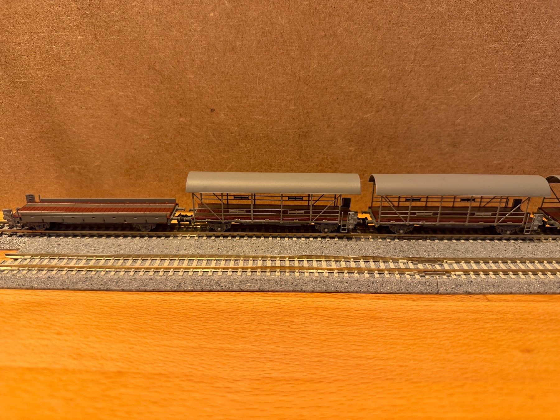 Liliput Modelleisenbahnen: Liliput BLS Autozug Spur N, DC, 7-teilig, neu – Neu und originalverpackt aus Diemtigen von Mpsj4
