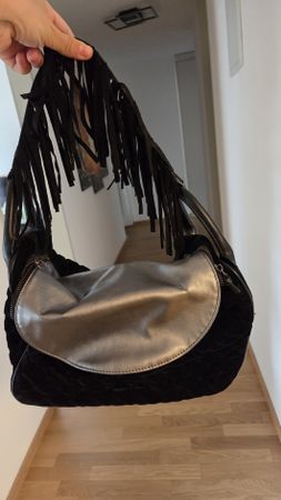Borsa a mano vintage nera con frange - Autunno elegante!