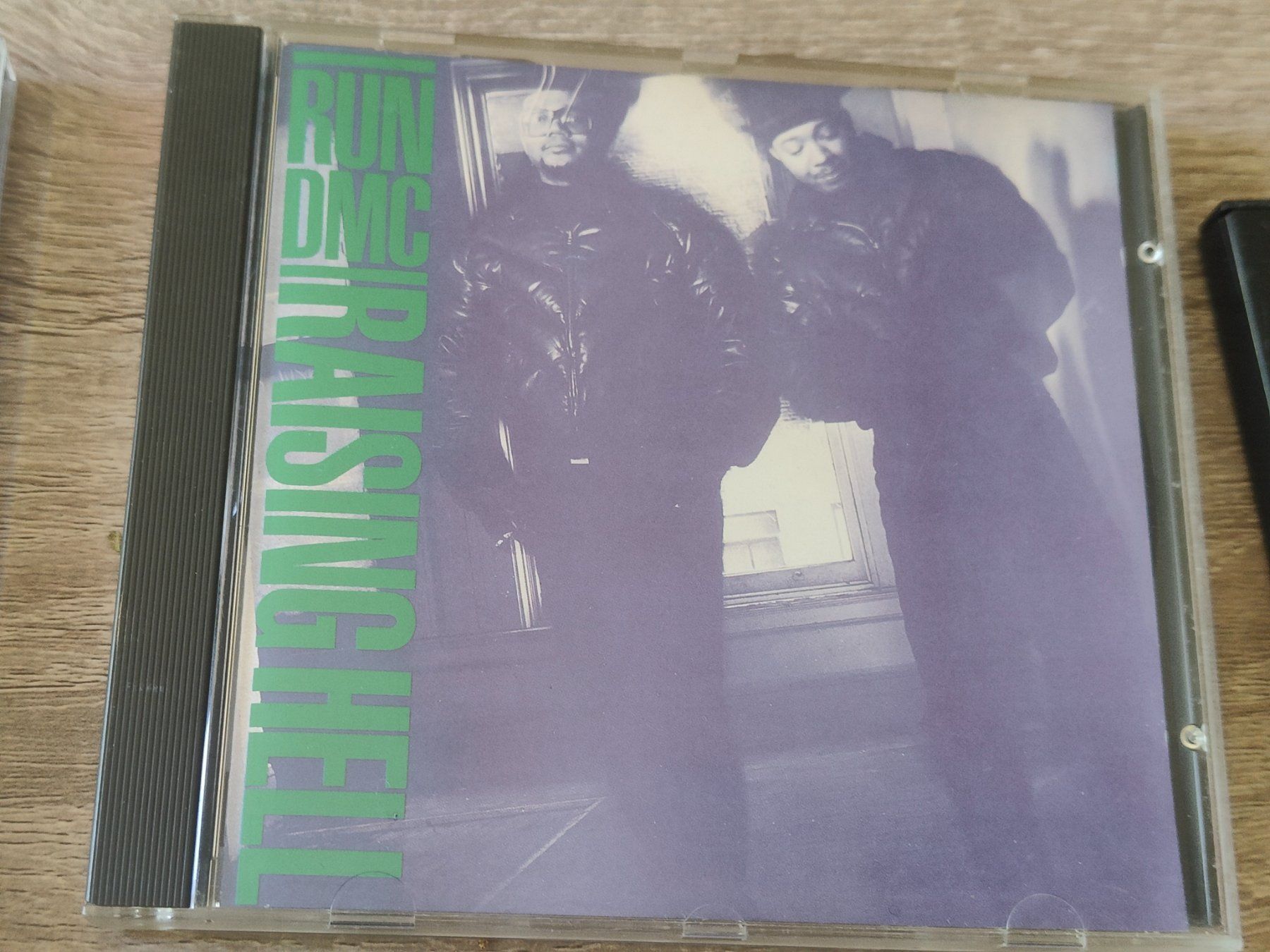 CD: Run DMC - Raising Hell – Usato da Fribourg venduto da cristiana_vend