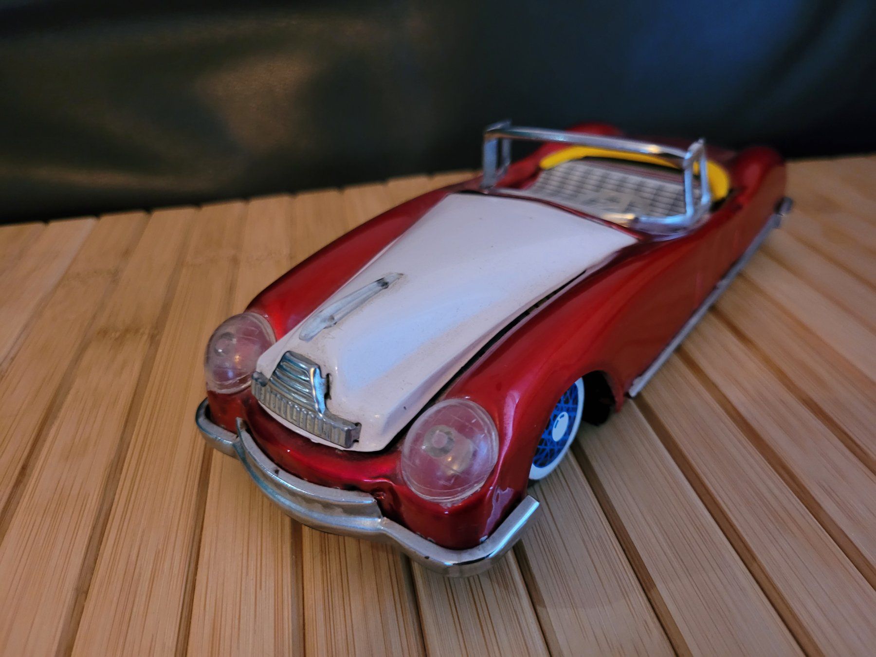 Giocattoli: Blechspielzeug Auto, Oldtimer Cabrio, rot/weiss, Vintage – Usato da Nürensdorf venduto da spartacus64 2