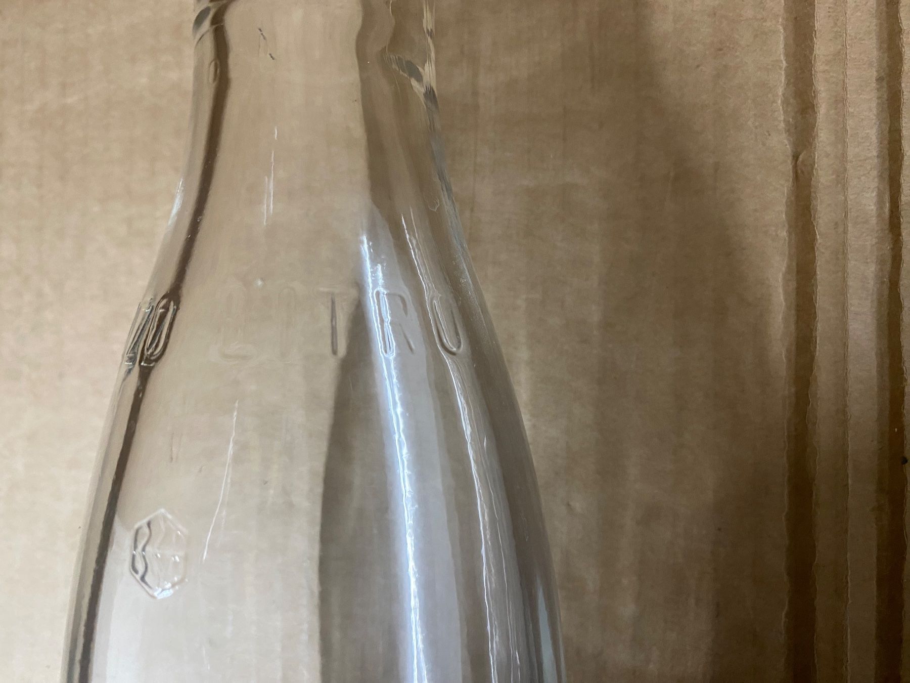 Altro in Stoviglie & Bicchieri: Glasflasche – Usato da Eschlikon TG venduto da 1.- 2