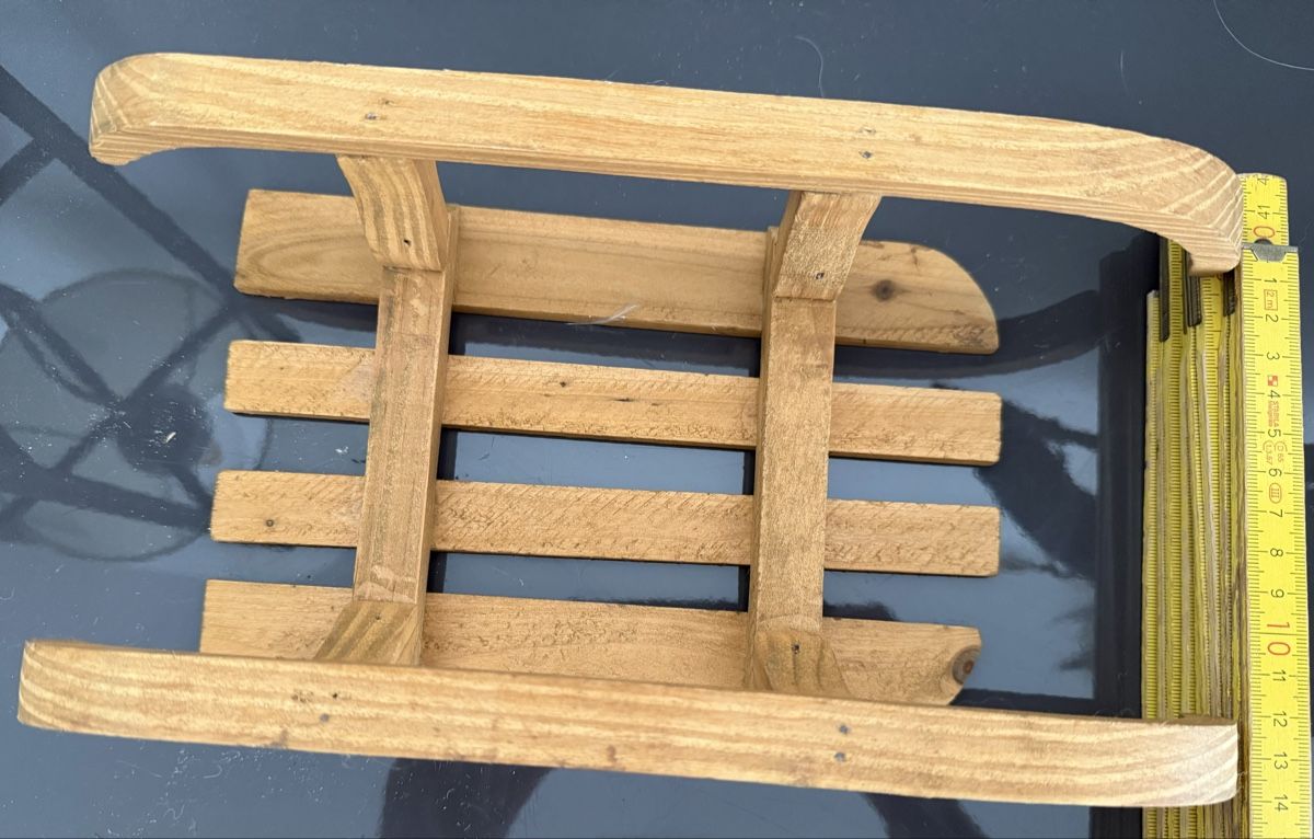 Tutte le decorazioni: Holzschlitten klein – Usato da Pfeffikon LU venduto da pepino17 6