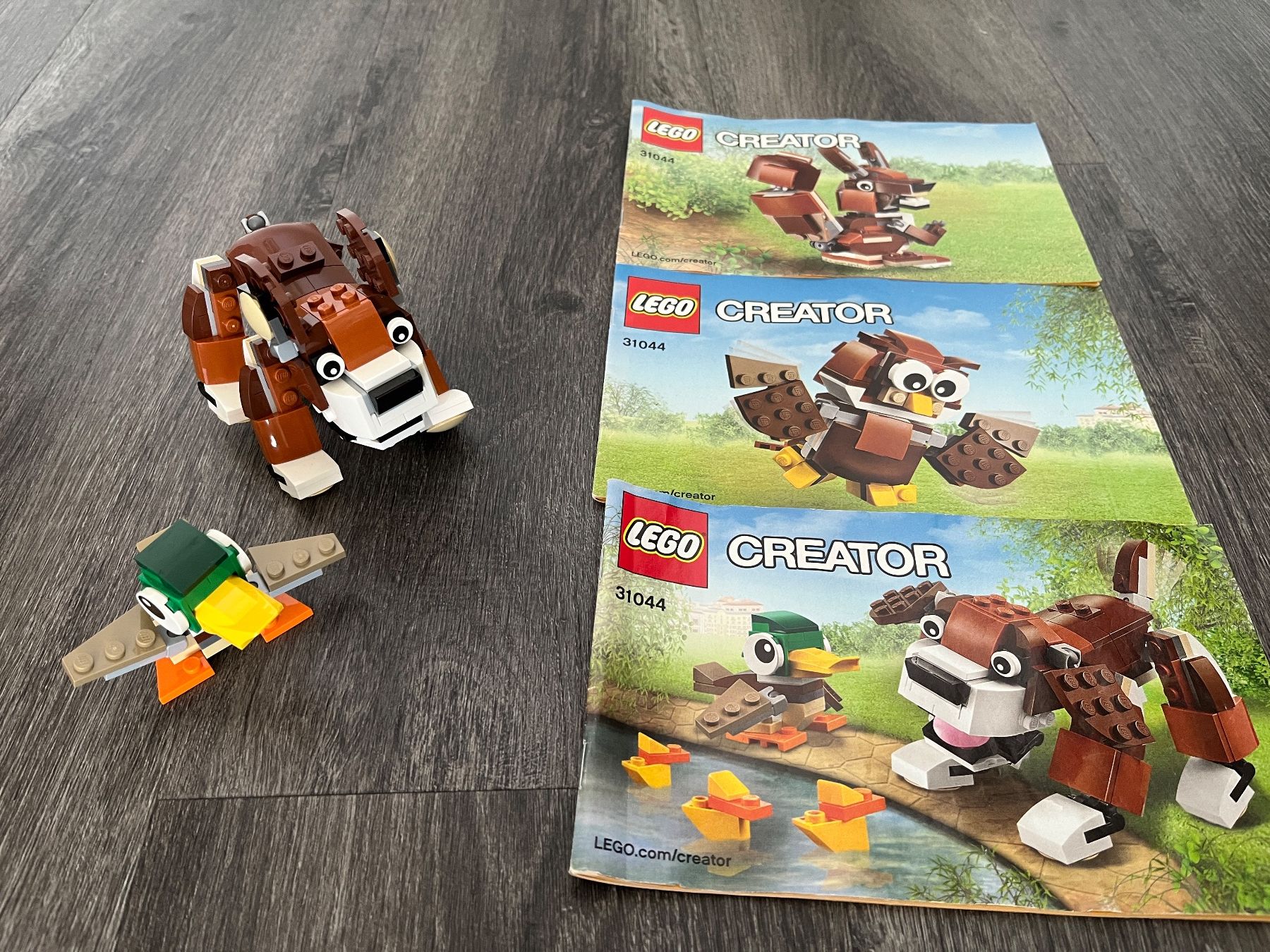 Lego Kit di costruzioni: Hund von LEGO Creator Set 31044 Parktie – Usato da La Plaine venduto da sil4555 1