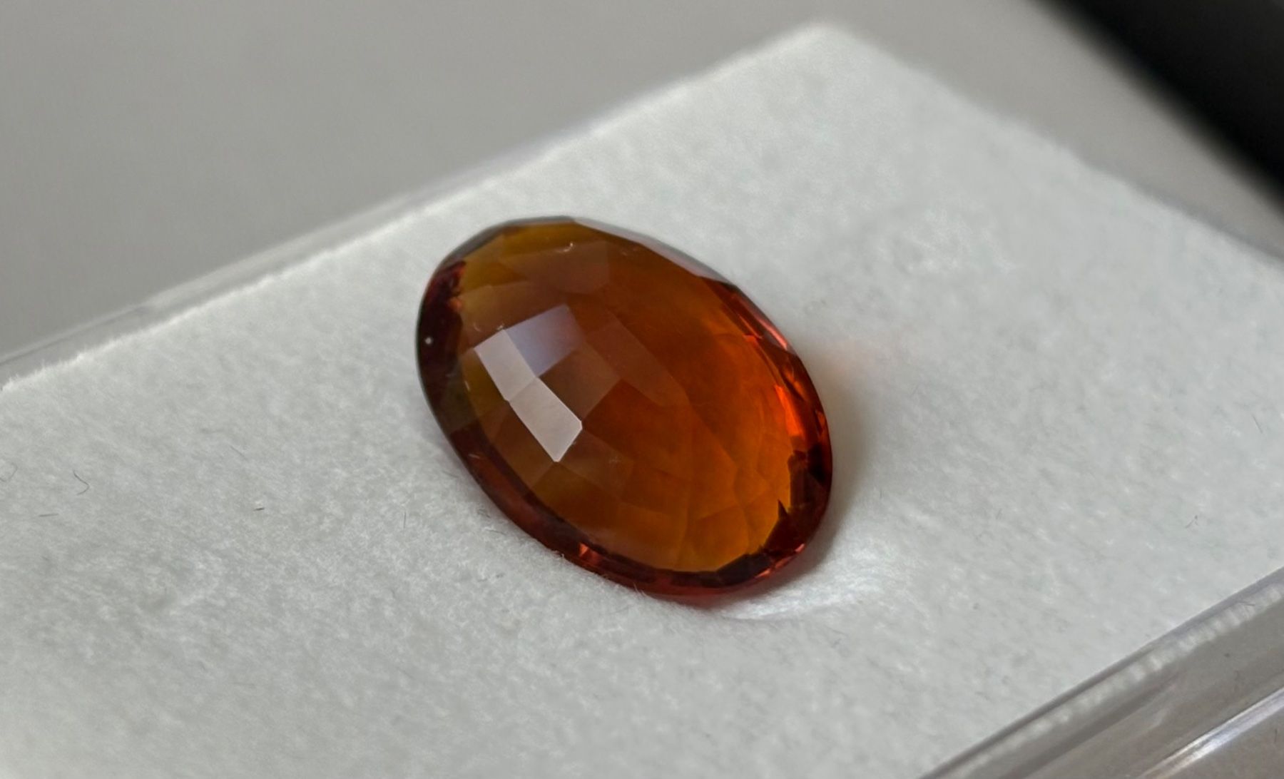 Pietre preziose: Citrin Oval, facettiert 7.2 ct. – Usato da Brugg AG venduto da lau_9rvy 5