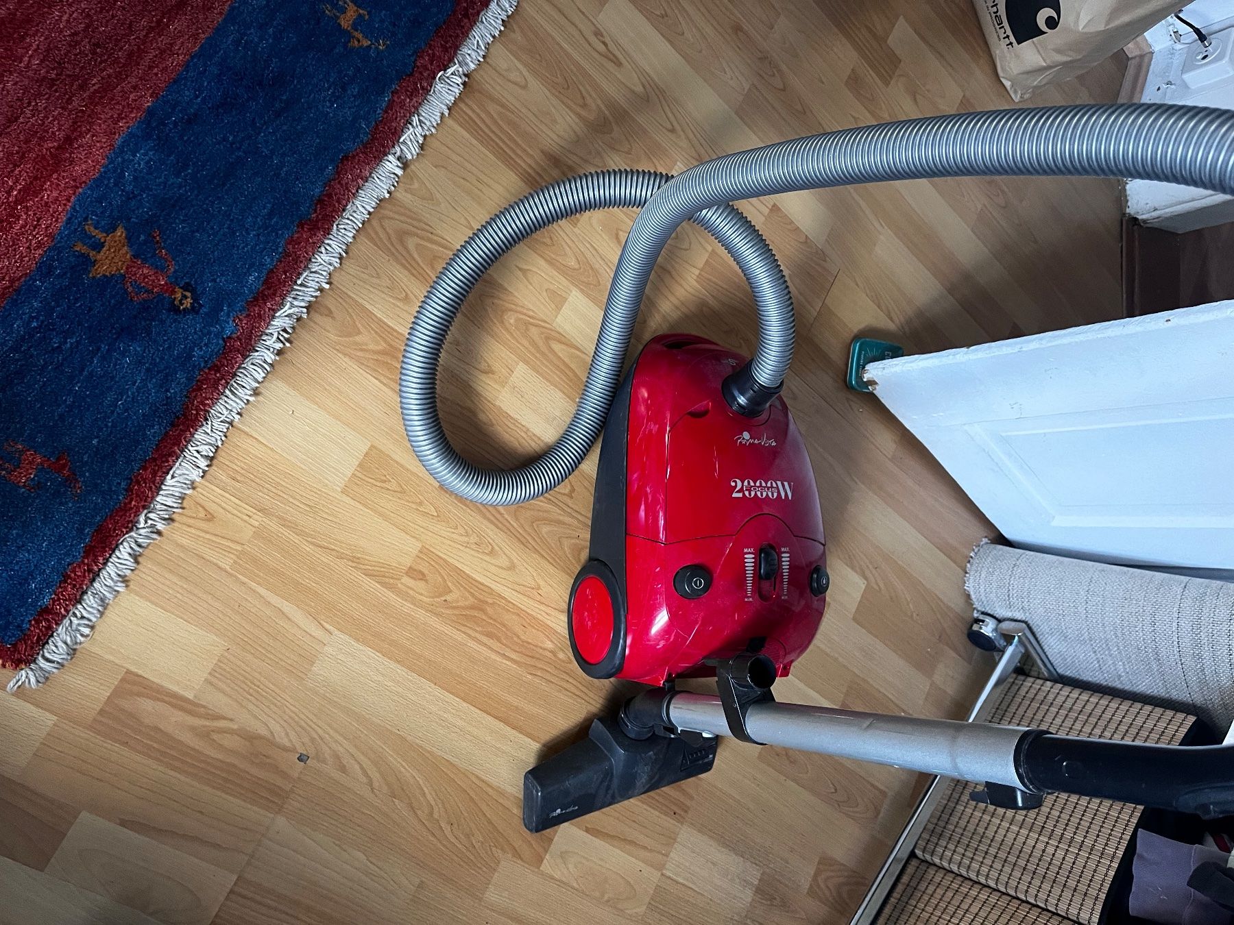 Staubsauger & Zubehör: Staubsauger / Vacuum Cleaner – Gebraucht aus Zürich von ich.biete.alles 3