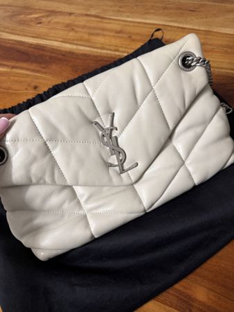 Saint Laurent Puffer Bag, Creme. Auch versand möglic
