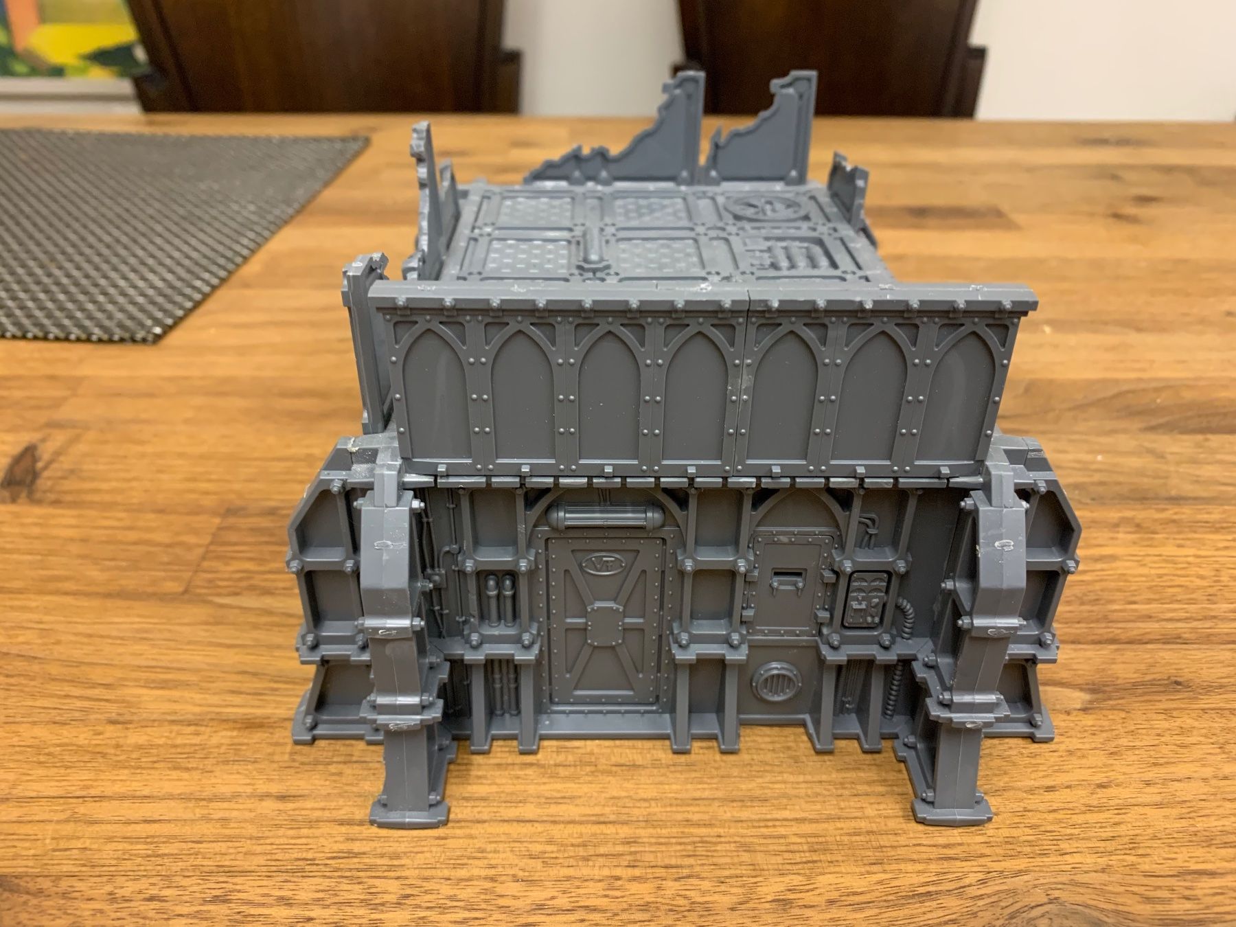 Statuette: Warhammer 40000 imperialer Bunker – Usato da Winterthur venduto da Compiorg 1
