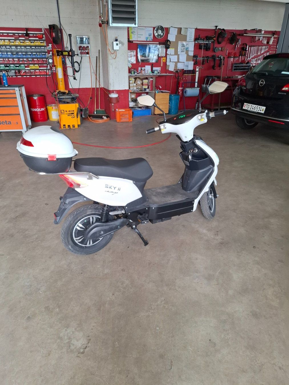 Skyteam Mini Bike: Sky II Elekroroller 25Km/h – Usato da Stein AR venduto da aut_fx2l 1