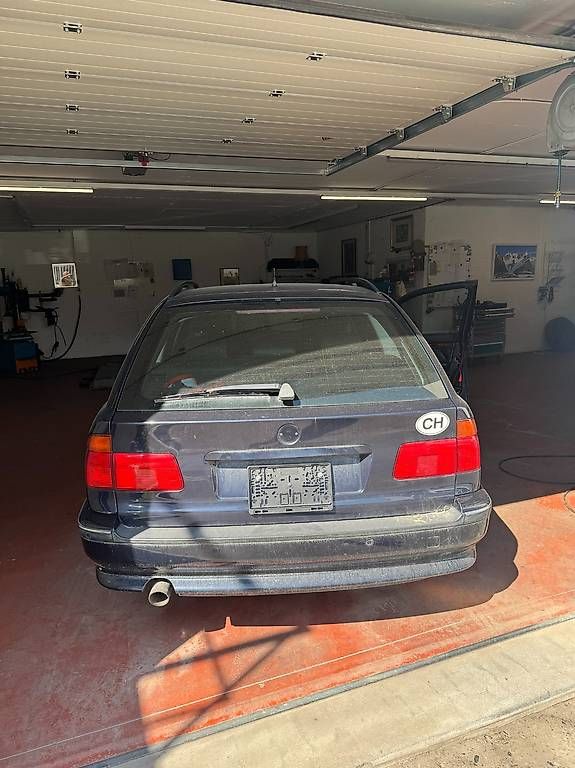 Autos: BMW 540 E39 – Gebraucht aus Chur von Cardinal1 9