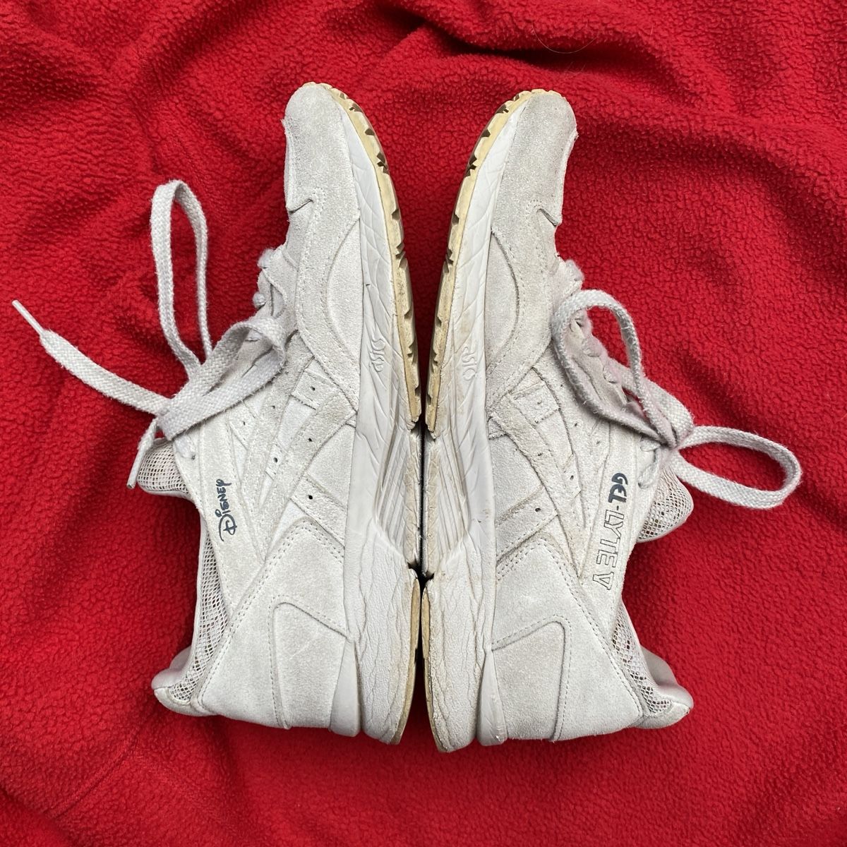 Asics Scarpe da donna: Sneaker Asics Gel Lyte - Disney Special Edition – Usato da Zug venduto da nostangia 2
