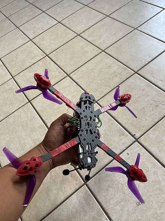 Modellismo RC: Drone Fpv  – Usato da Chézard-St-Martin venduto da moh_fq5h 1